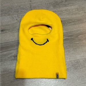 Market smiley balaclava
